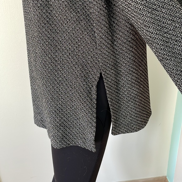 Eileen Fisher blazer - Picture 6 of 8
